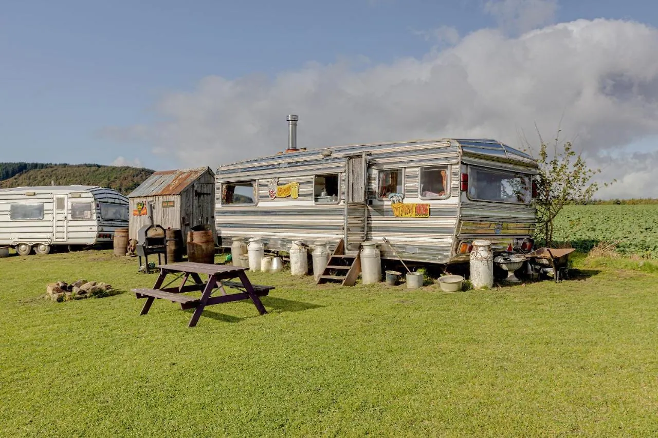 2 X Double Bed Glamping Wagon At Dalby Forest location